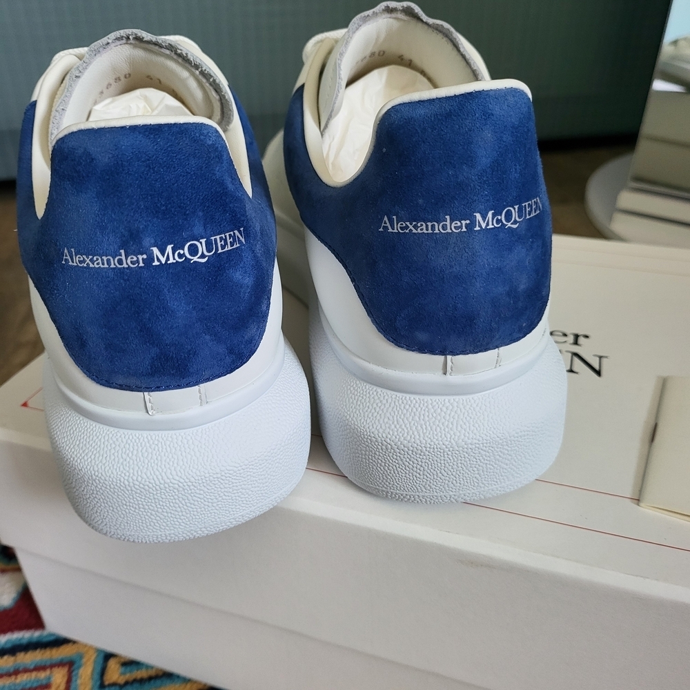 Alexander McQueen Men's Sneakers in White and Blue - Picture 4 of 12